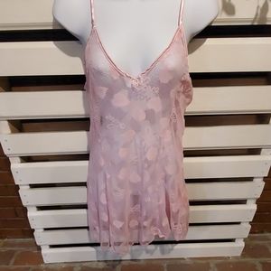 INTIMATE ATTITUDES gown.       #988